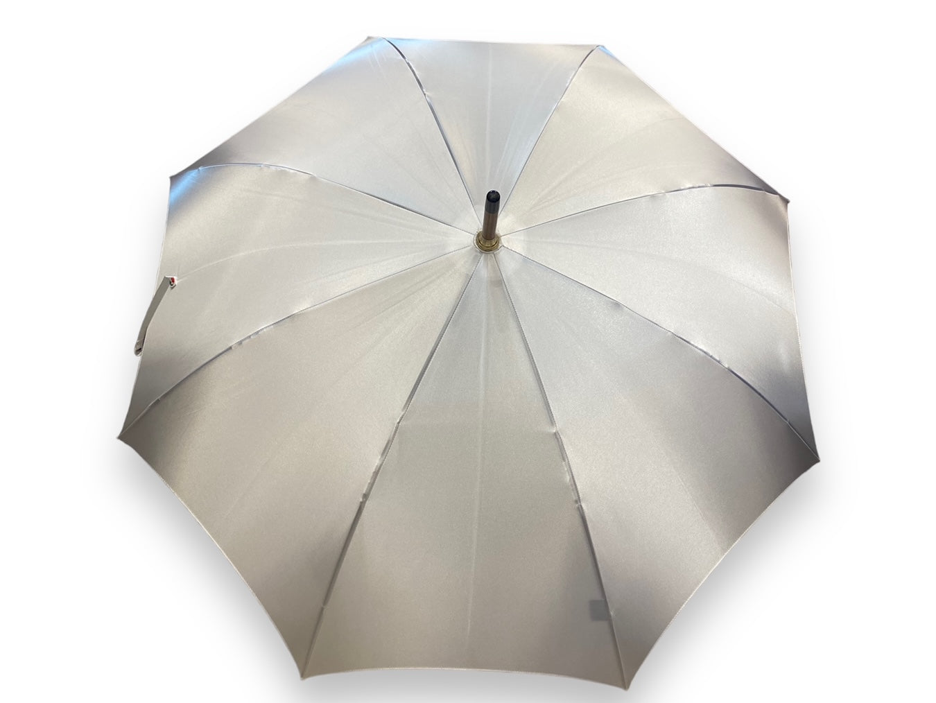 Ombrello classico bianco lucido da cerimonia manico in Canna di Malacca. Lavorazione artigianale Ombrelli Domizio dal 1989 Made in Italy