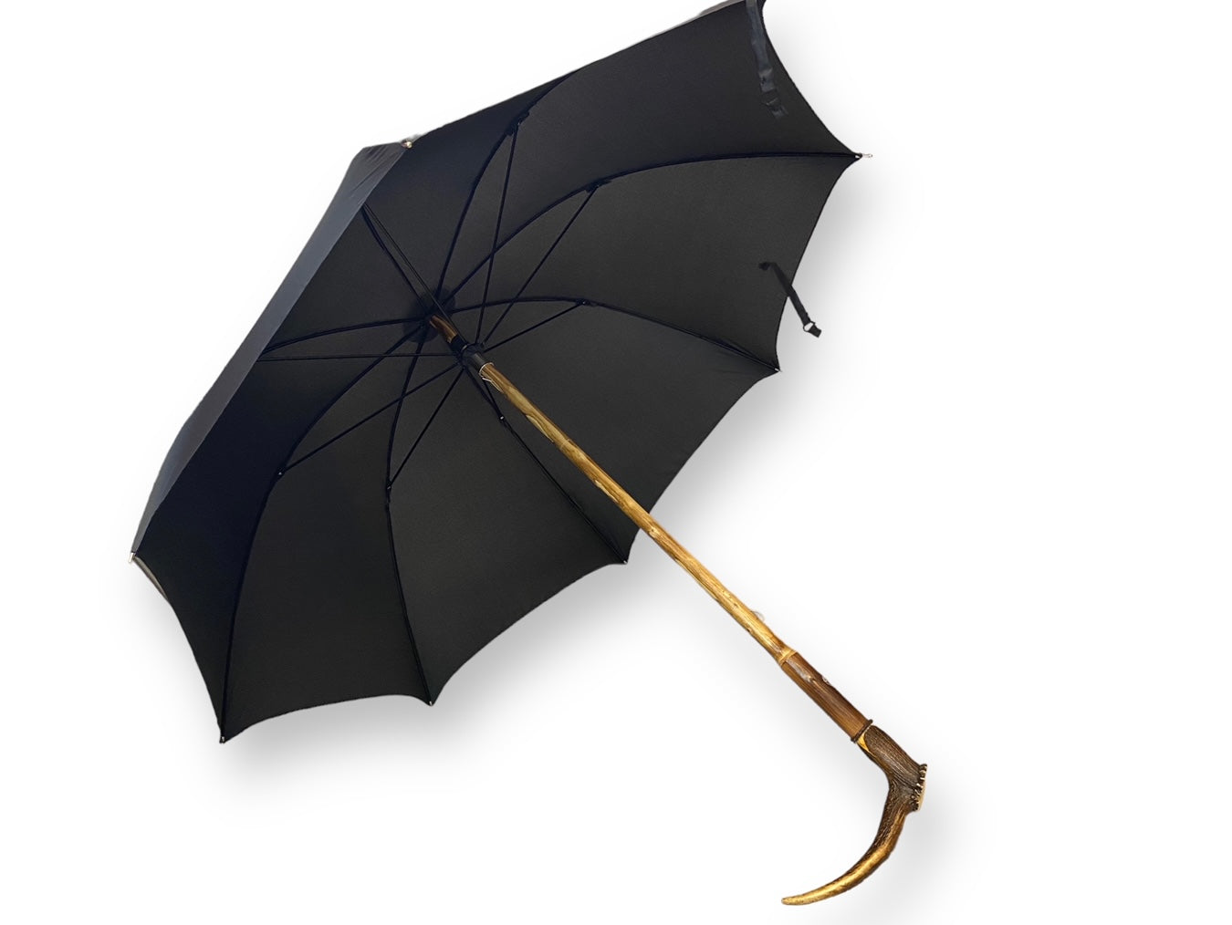 Regenschirm mit Hirschknopf und Kastanienholzstab, Handwerkskunst von Domizio Umbrellas seit 1989