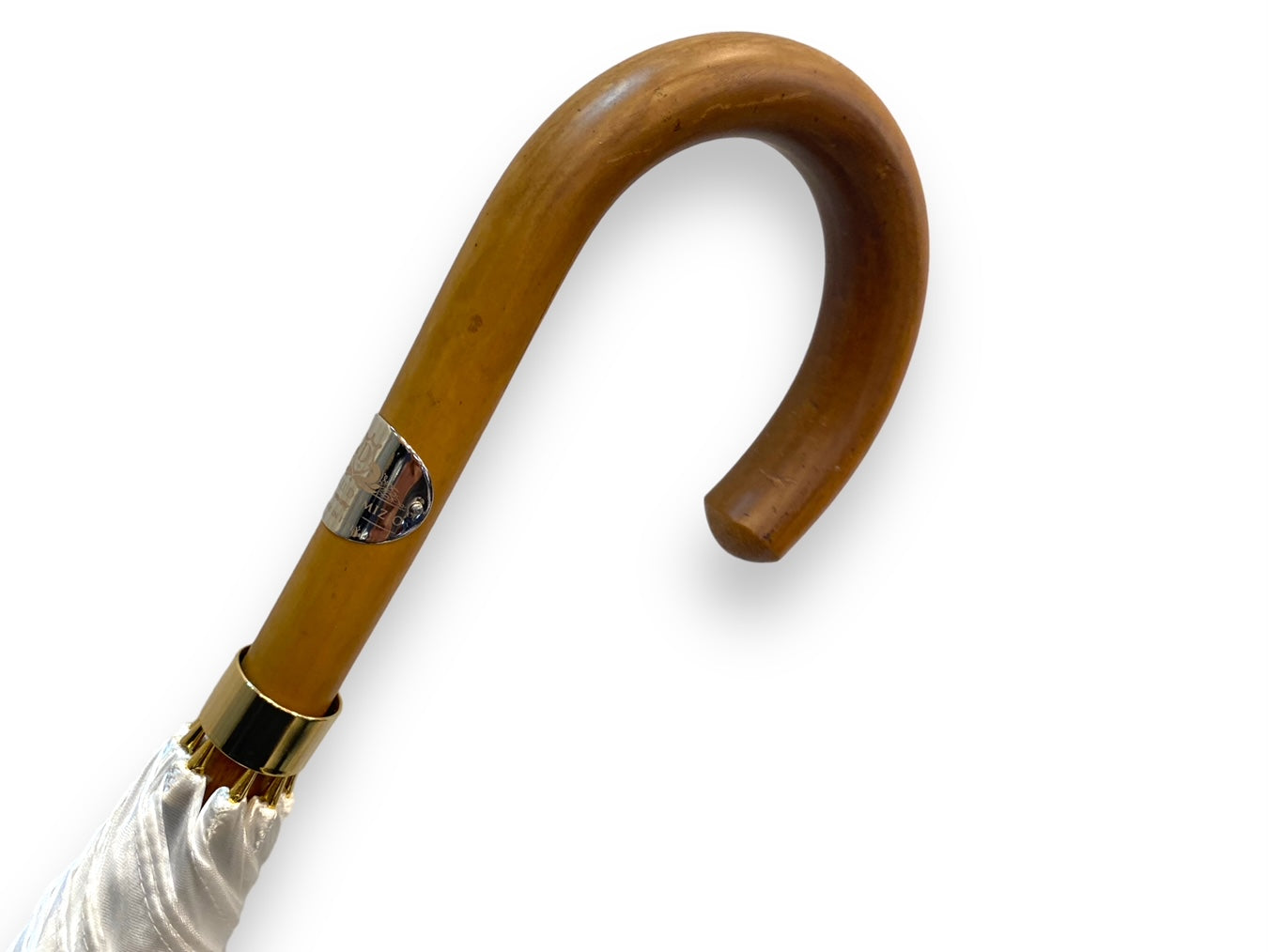 Ombrello classico bianco lucido da cerimonia manico in Canna di Malacca. Lavorazione artigianale Ombrelli Domizio dal 1989 Made in Italy