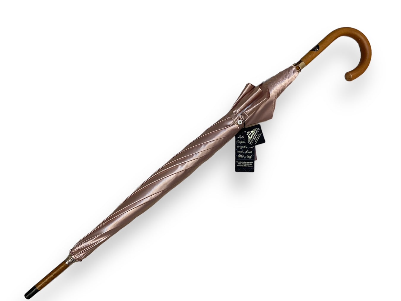 Ombrello classico Cipria lucido manico in Canna di Malacca. Lavorazione artigianale Ombrelli Domizio dal 1989 Made in Italy