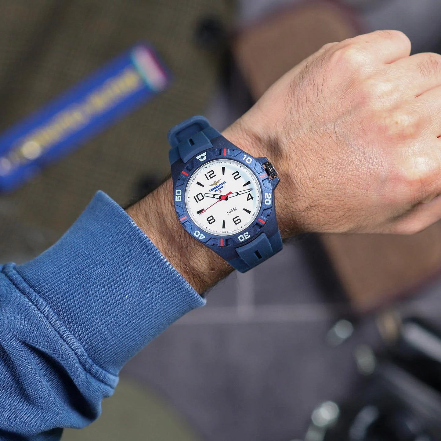 November - Orologio Aeronautica Militare