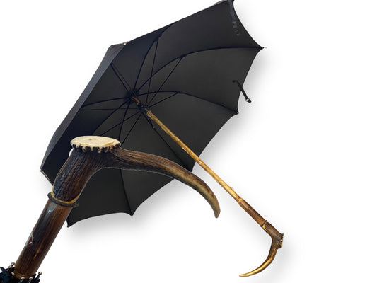 Regenschirm mit Hirschknopf und Kastanienholzstab, Handwerkskunst von Domizio Umbrellas seit 1989