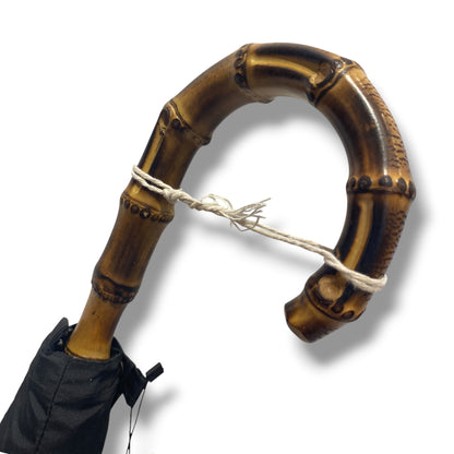Schwarzer Bambus-Regenschirm, 10 Streben, Hornspitze, handgefertigt von Ombrelli Domizio seit 1989, hergestellt in Italien