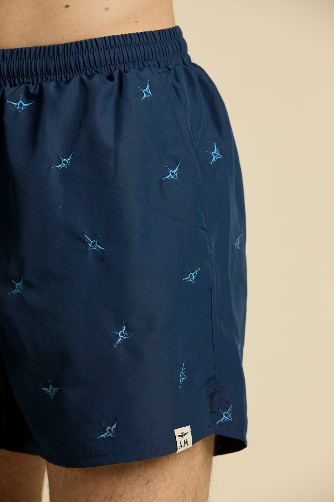 Aeronautica Militare Costume con ricamo velivolo all over - Pelletteria Domizio