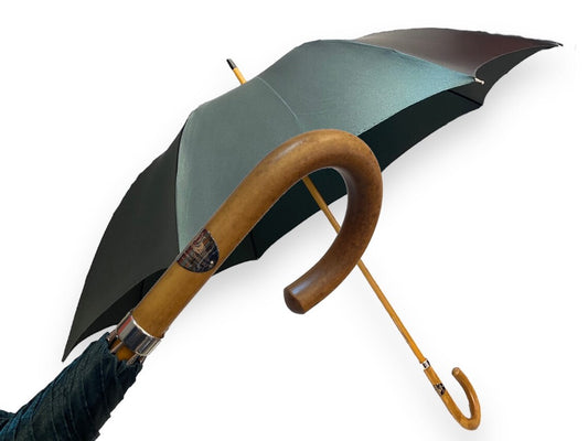 Ombrello classico unisex Verde scuro lucido manico in Canna di Malacca. Lavorazione artigianale Ombrelli Domizio dal 1989 Made in Italy